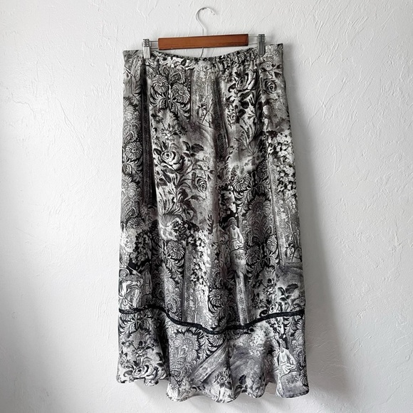 Vintage Fairy Grunge Goth Boho Whimsigoth Black White Floral Midi Skirt 16 - Picture 4 of 6